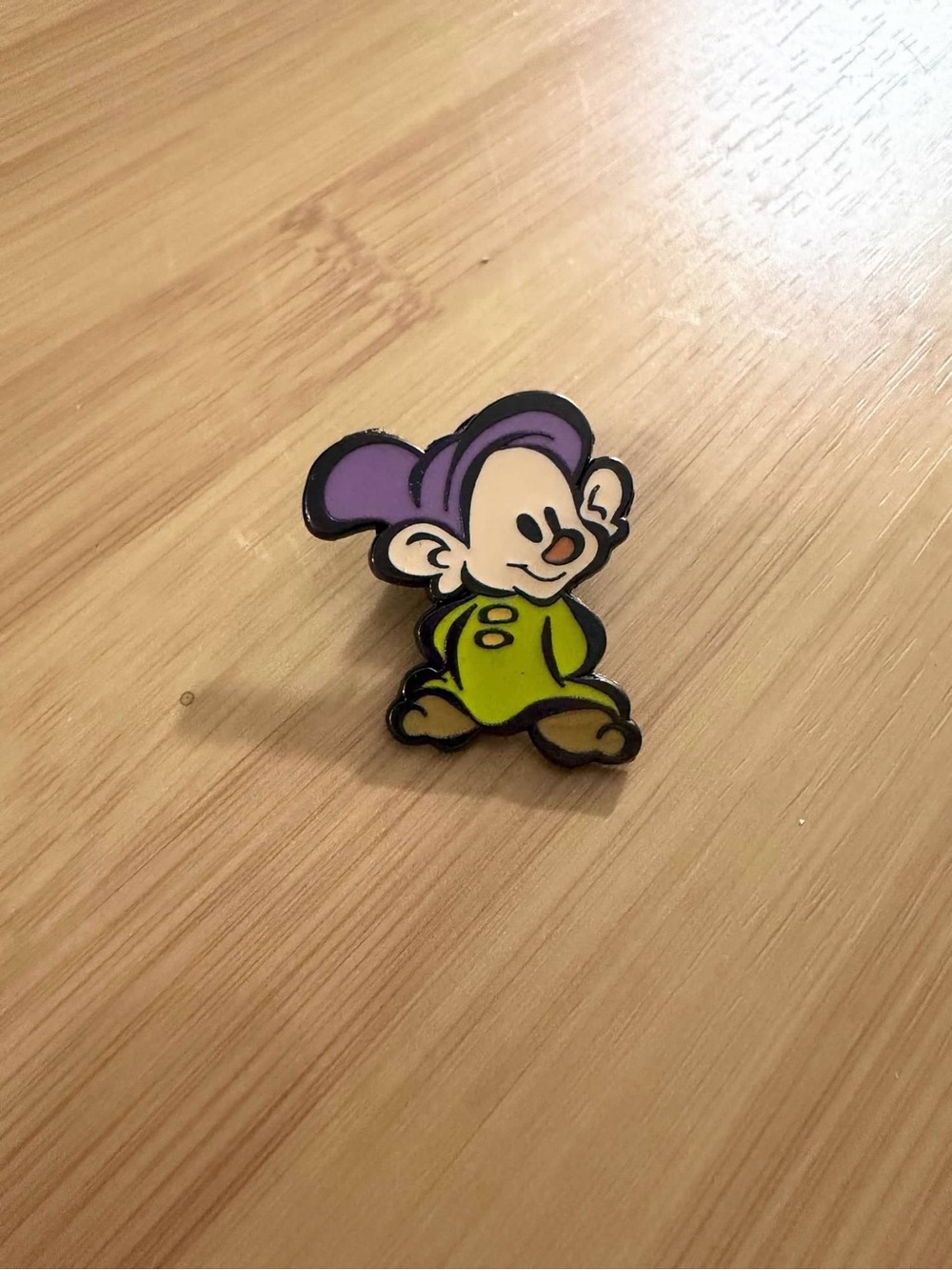 Disney Snow White Dopey Dwarf Enamel Pin Purple Hat